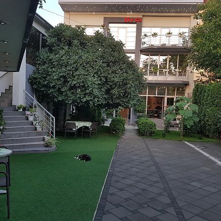 Lira Inn นิส ภายนอก รูปภาพ